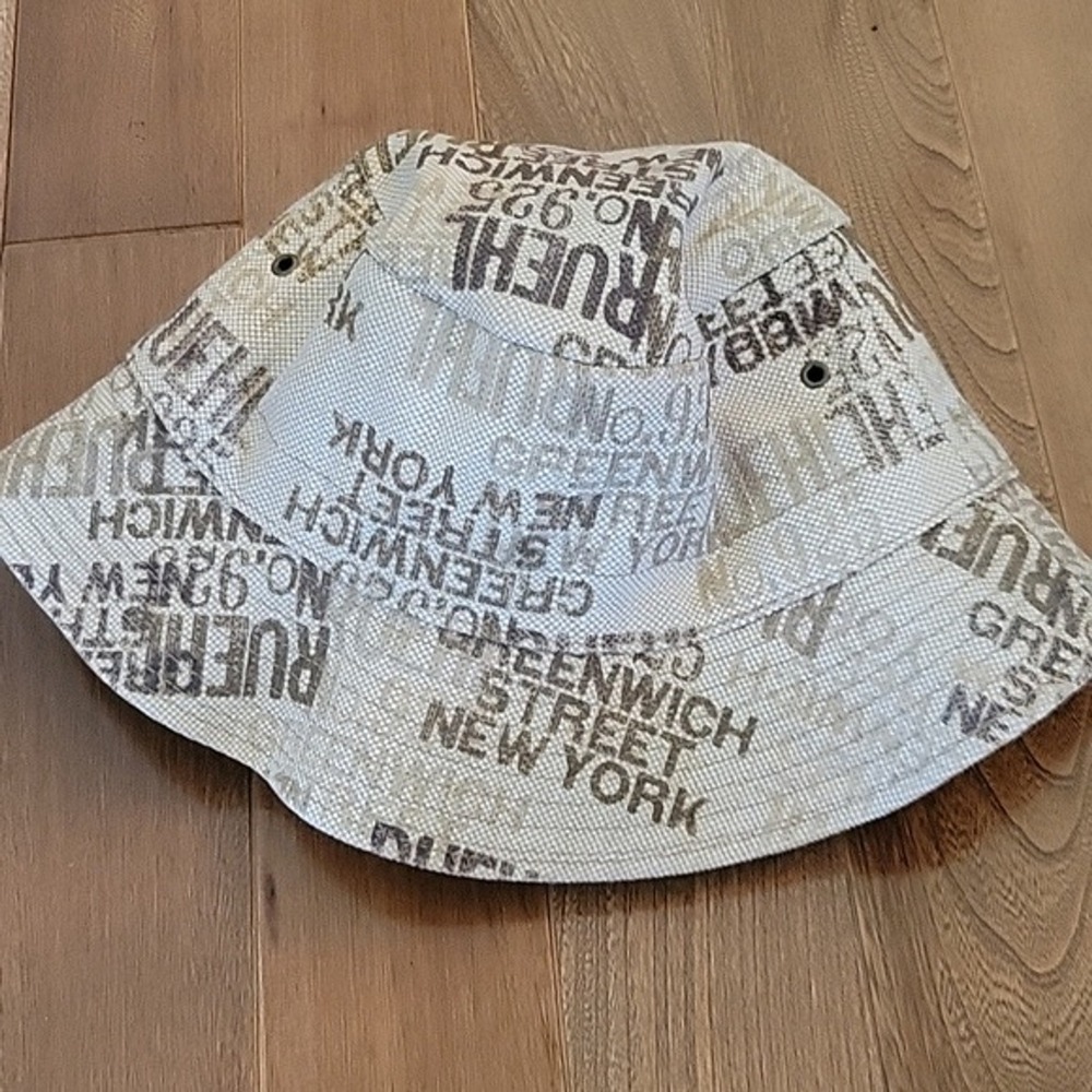 Ruehl No. 925 Canvas Printed‎ Bucket Hat NYC Greenwich Print L/XL Vintage Y2K